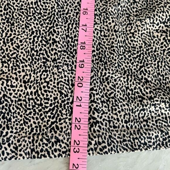 Loft Animal Print Wedge Tee size L - Picture 8 of 8